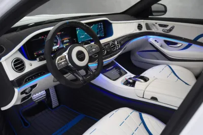 Mercedes-Benz - E